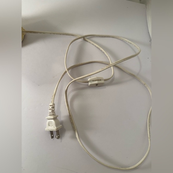 Vintage Knight Lamp 6 Panel Decorated Lithophane Shade With Finial Resin Soldier - Picture 7 of 7